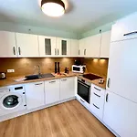 דירה Sweet Ammersee - Eco-friendly, Boxspring, Garden, Wifi אינינג אם אמרזי