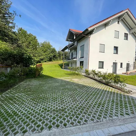 Sweet Ammersee - Eco-friendly, Boxspring, Garden, Wifi Apartment Inning am Ammersee